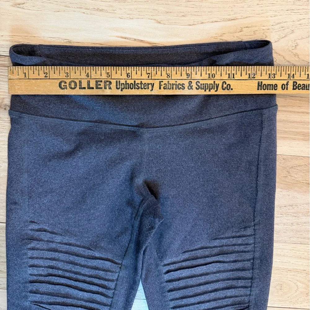 OG alo moto leggings size small - missing size tag